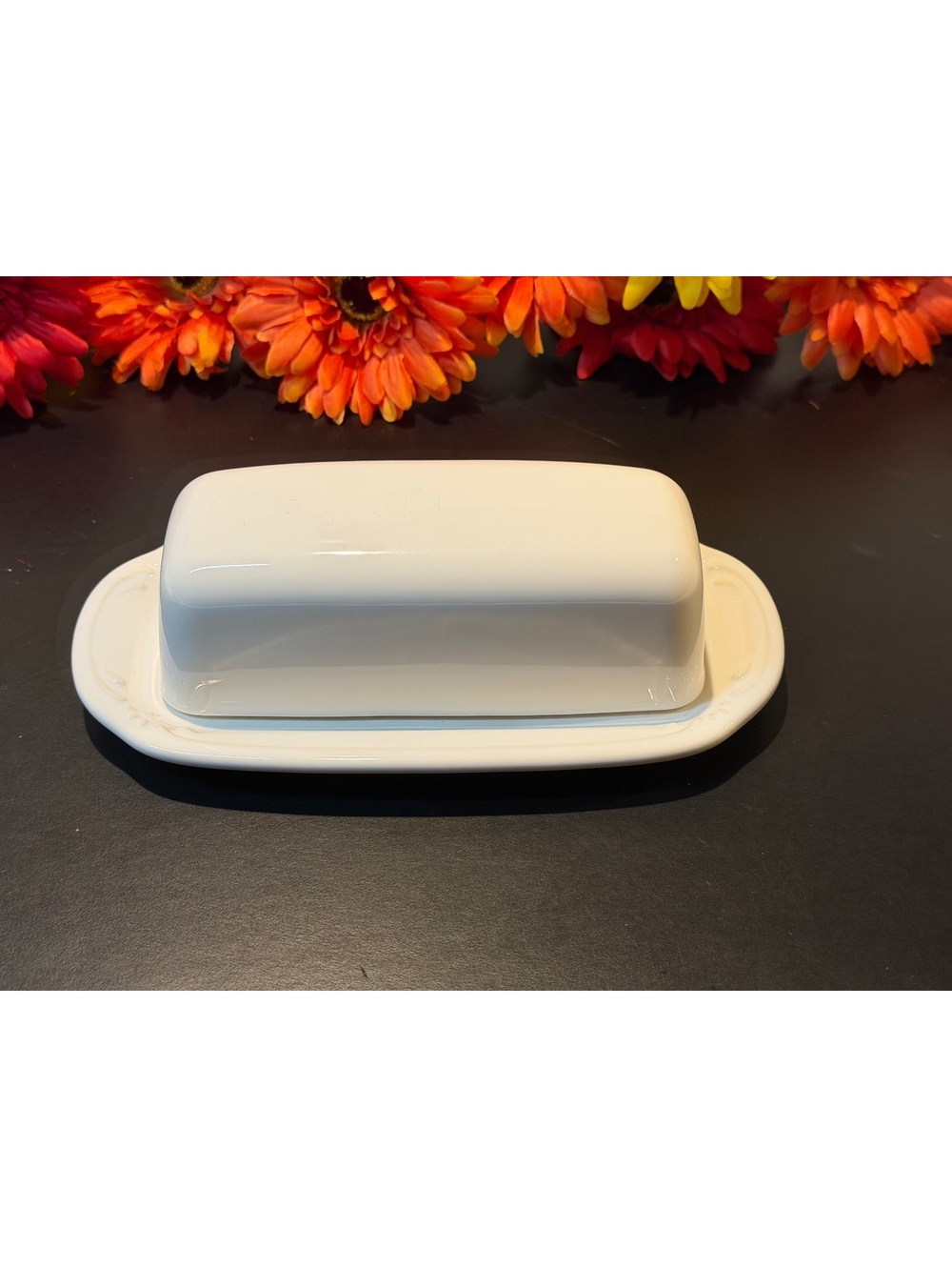 Pfaltzgraff Filigree Covered Butter Dish White Stoneware